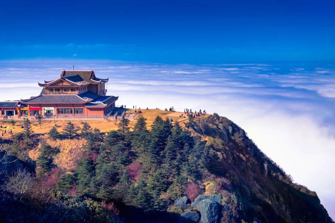 文旅融合背景下红色旅游资源的开发策略 - 