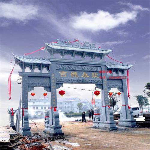 都有着独特的地方特色,村头门楼从历史文化旅游资源和民俗雕刻文化都